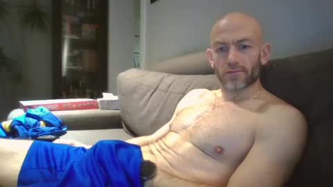 Snapshot of danny81boy chatting on January 25, 4:57 pm danny81boy online show from January 25, 4:57 pm