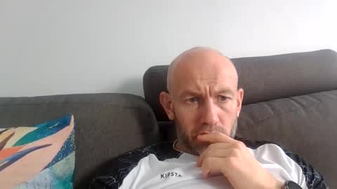 Snapshot of danny81boy chatting on September 19, 7:56 am danny81boy online show from September 19, 7:56 am