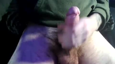 Snapshot of dannydd810011 chatting on February 19, 6:21 pm David online show from February 19, 6:21 pm