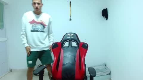 Dante online show from December 6, 3:02 am