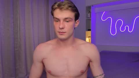 Dante and Ray online show from November 12, 1:24 pm