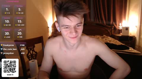 Daniel online show from February 1, 9:19 pm