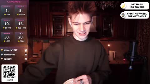 Daniel online show from March 1, 8:42 pm