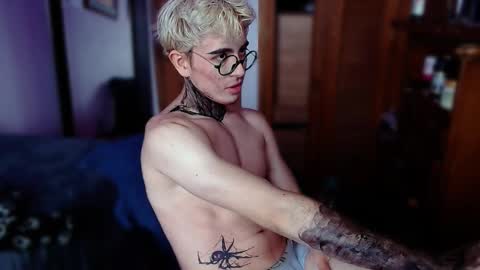 danteobscuro online show from January 6, 6:23 pm