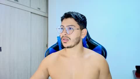 Dantraxx online show from December 18, 4:08 am