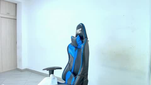 Dantraxx online show from February 7, 1:30 am