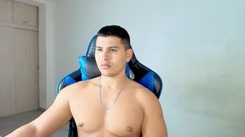 Dantraxx online show from February 19, 8:52 pm