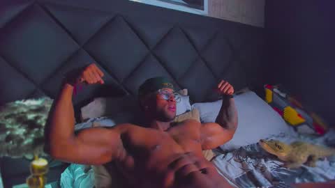 Dany online show from December 19, 1:23 am