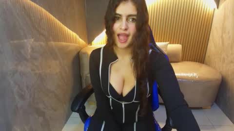 Dany online show from October 24, 1:45 pm