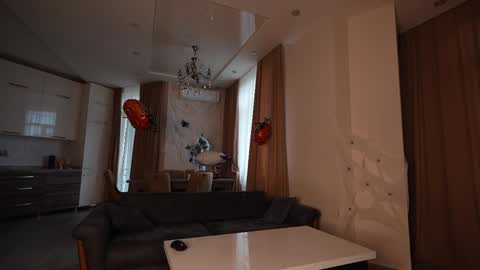 Snapshot of danyandannarearden chatting on October 29, 10:17 am Dany and Anna online show from October 29, 10:17 am