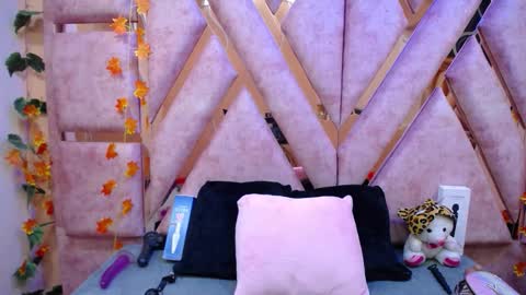 DanySwet online show from November 13, 9:28 pm