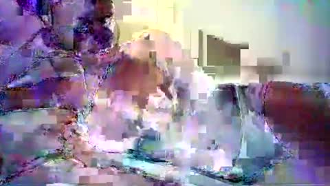 daphne online show from April 4, 11:39 am