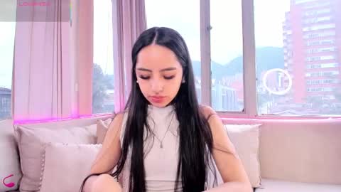 daphne_chers online show from November 16, 2:30 pm