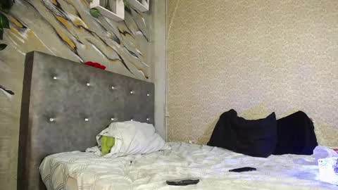       online show from February 14, 8:37 pm