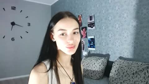 Snapshot of daphne_darkthorn chatting on October 25, 3:18 am Daphne Darkthorn online show from October 25, 3:18 am