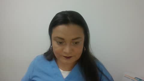 dapnne online show from November 5, 8:00 pm