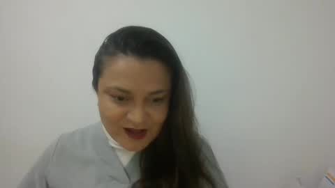 dapnne online show from September 11, 8:10 pm