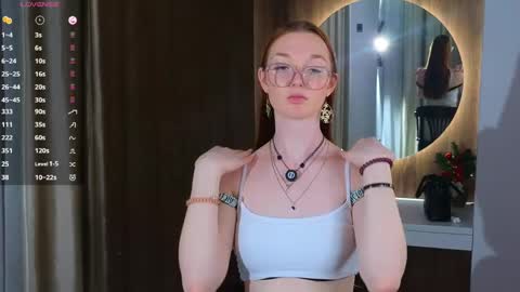 Darci online show from April 16, 9:39 pm