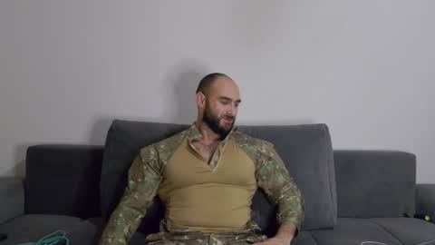 dariomuscle1993 online show from January 10, 12:05 am