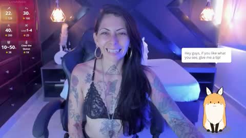 M I K A E L A online show from December 16, 7:09 pm