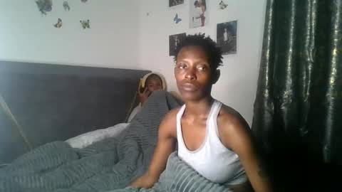 dark_mellanin online show from June 3, 5:51 pm