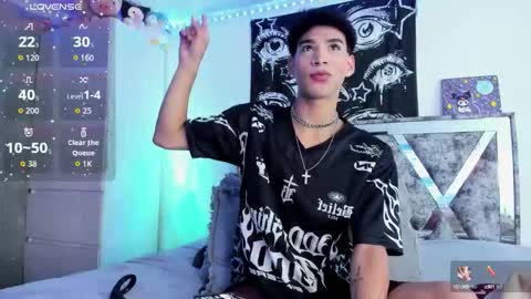 Snapshot of darkboy26_ chatting on October 9, 10:26 pm Blake online show from October 9, 10:26 pm