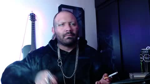 Snapshot of darkclothes chatting on February 13, 8:59 am darkclothes online show from February 13, 8:59 am