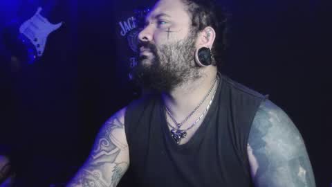 Snapshot of darkclothes chatting on September 17, 8:18 am darkclothes online show from September 17, 8:18 am