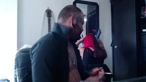 Snapshot of darkclothes chatting on February 17, 7:33 pm darkclothes online show from February 17, 7:33 pm