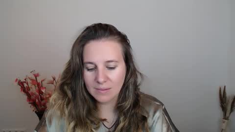 Anna online show from October 8, 8:59 pm