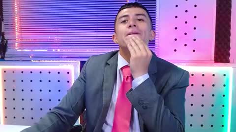 DARKO0717 online show from February 28, 11:47 am