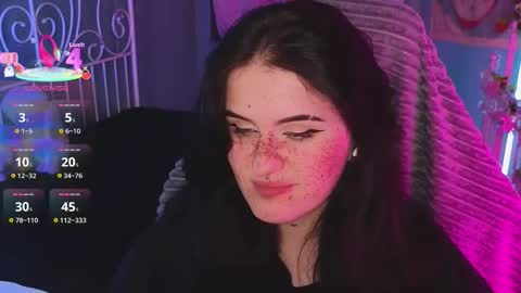 Shine online show from November 30, 8:49 pm