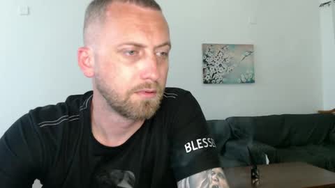 Tony online show from April 10, 12:27 am