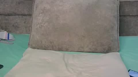 darkskinebony online show from April 25, 7:10 am