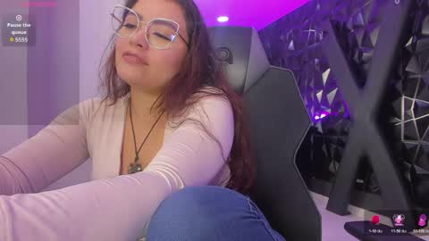 Darling online show from April 16, 2:39 pm