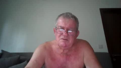 darwincock online show from June 12, 2:54 am
