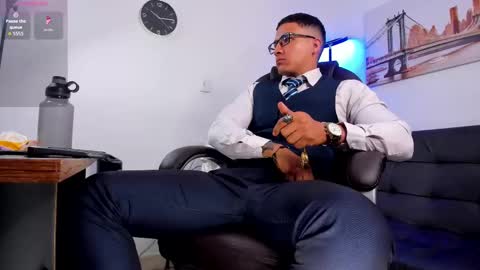 Dash online show from October 6, 1:18 pm