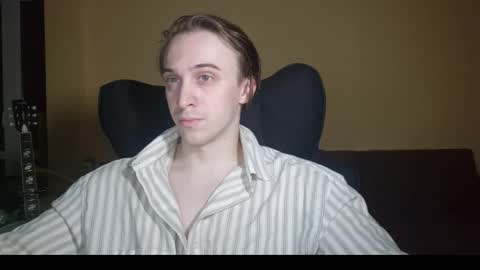 datalian online show from April 18, 5:48 pm