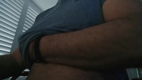 davesu12345 online show from February 24, 7:44 am