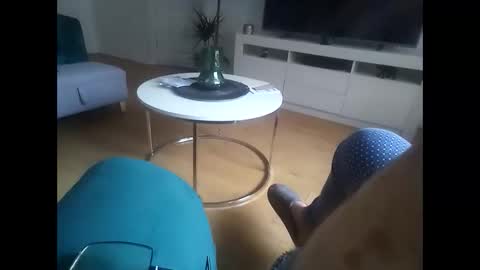 davf76 online show from February 8, 9:46 am