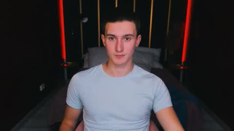 Snapshot of david__diamond chatting on September 13, 3:58 pm David online show from September 13, 3:58 pm