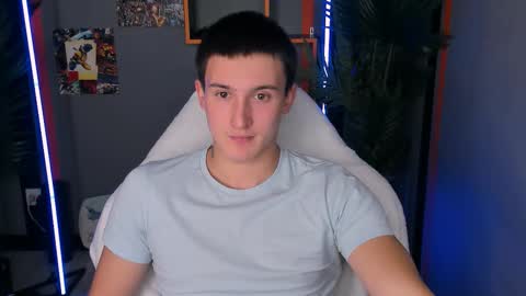 Snapshot of david__diamond chatting on September 27, 8:39 pm David online show from September 27, 8:39 pm