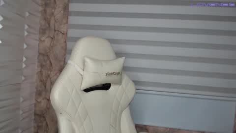 David col11 online show from December 15, 1:07 pm