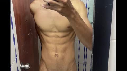 davidth000 online show from October 17, 3:43 am