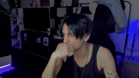 davis online show from June 3, 12:57 am