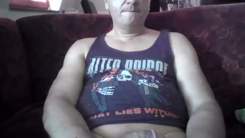Play with me while I watch you german handsome squirtlover love small girls small tits big clit cut c2c shaved online show from June 18, 9:36 am