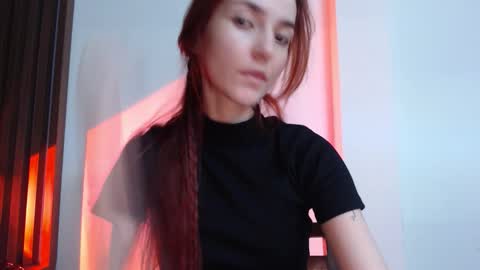 Snapshot of dead_girll chatting on October 22, 11:50 pm freak online show from October 22, 11:50 pm