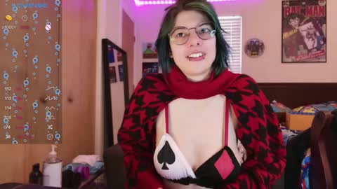 Snapshot of deadratsoup chatting on December 24, 3:58 pm Rat online show from December 24, 3:58 pm