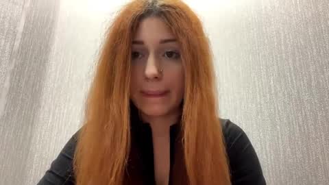 Mia online show from April 9, 6:19 am