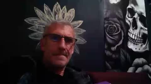 deanofflove2210 online show from July 26, 5:27 am